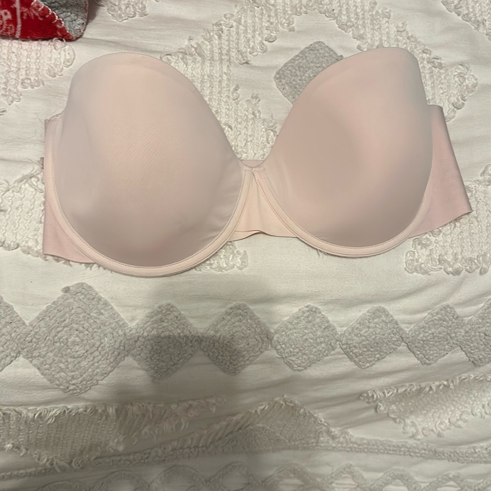 Strapless bra